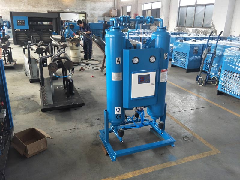 吸附式干燥器相比冷干機(jī)有哪些特點(diǎn)！