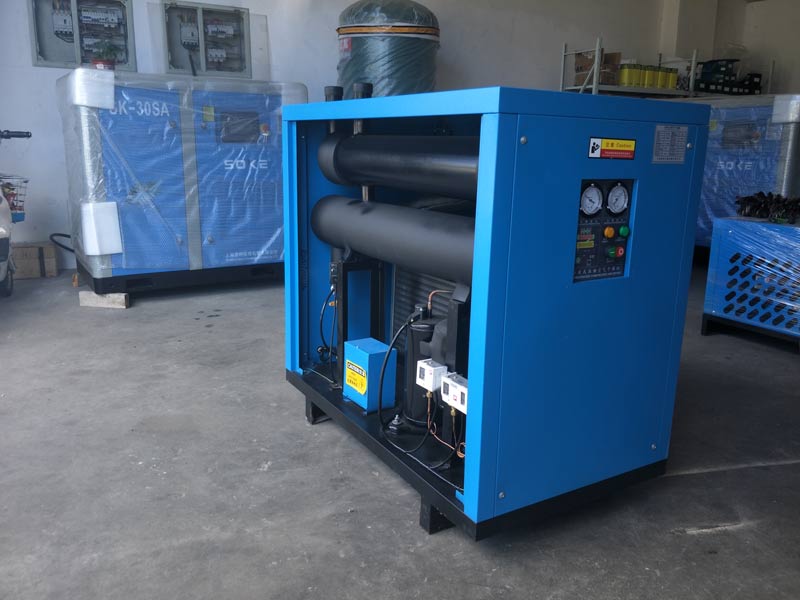 空氣干燥機(jī)是如何分類(lèi)的